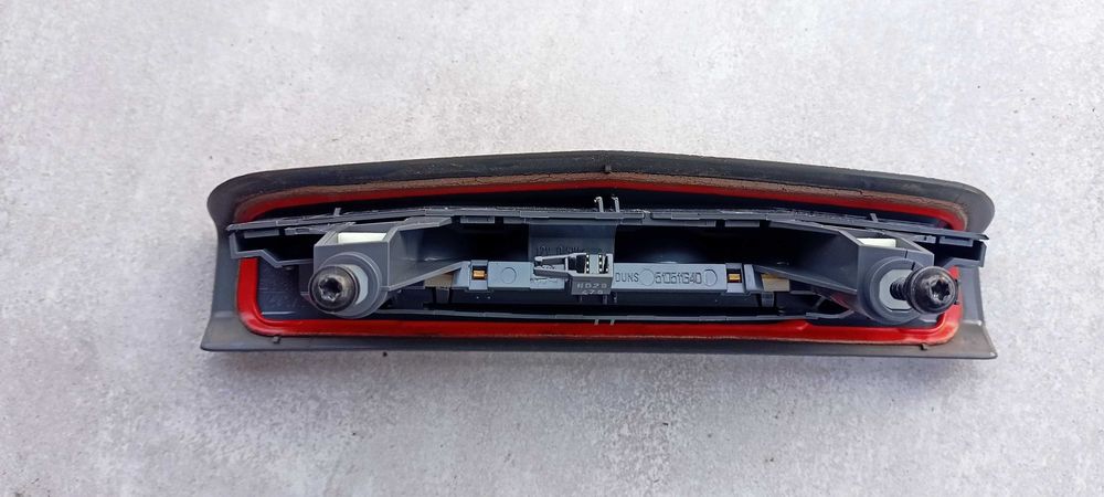Lampa klapa tył,silniczek wycieraczki,stop,maska.Opel corsa e.5-drzwi.