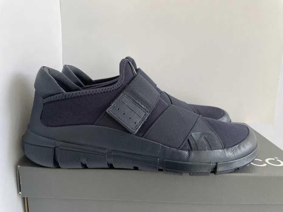 Кроссовки ECCO Intrinsic Strap