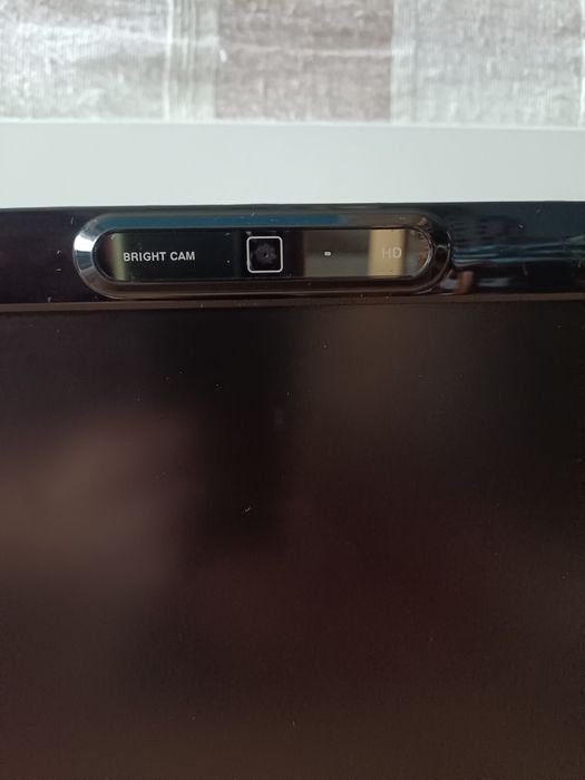 Monitor LCD z kamerą ASUS VK207S