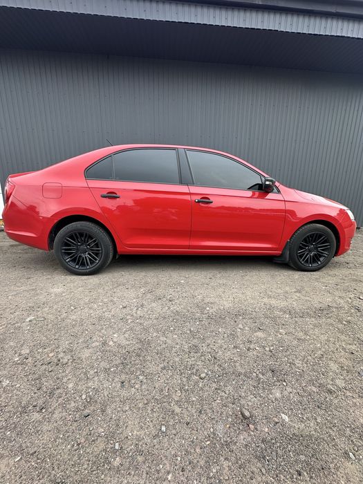 Skoda Rapid 2015 1.3d шкода рапид 157000 рідного пробігу