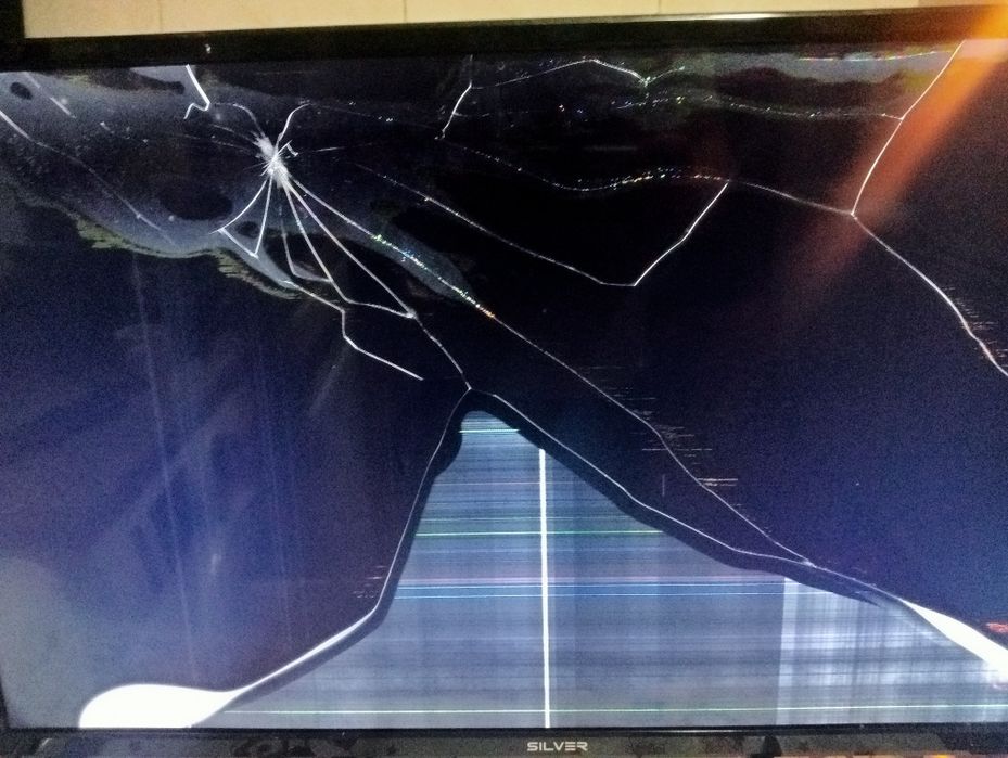 TV silver para peças