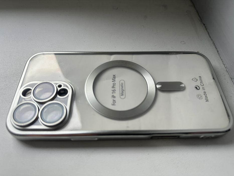 Case etui futerał I Phone 16 Pro Max  Magsafe nie 14 nie 15