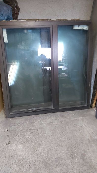 sprzedam okna aluminiowe