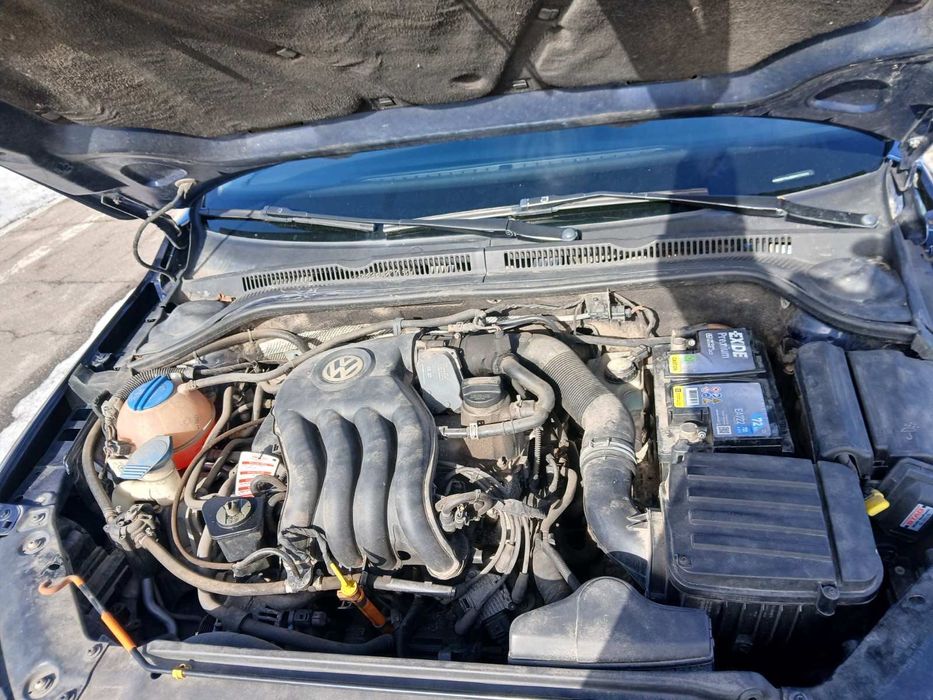 VW Jetta 2013 терміново!