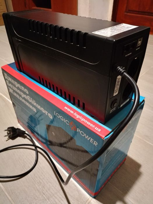 Джерело безперебійного живлення LogicPower LPM U850VA-P