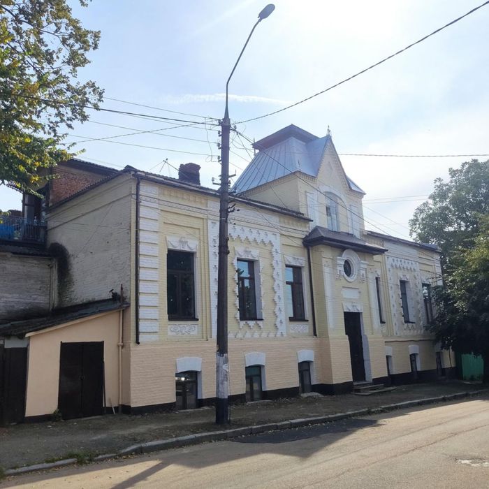 Комерційне приміщення в центрі Житомира: 215кв.м.