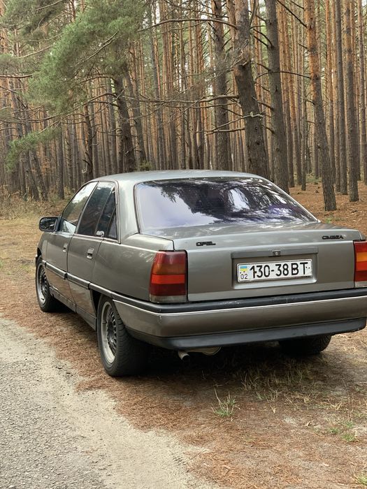 Opel omega А 1987