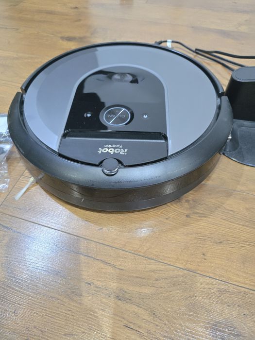 IRobot Roomba i7