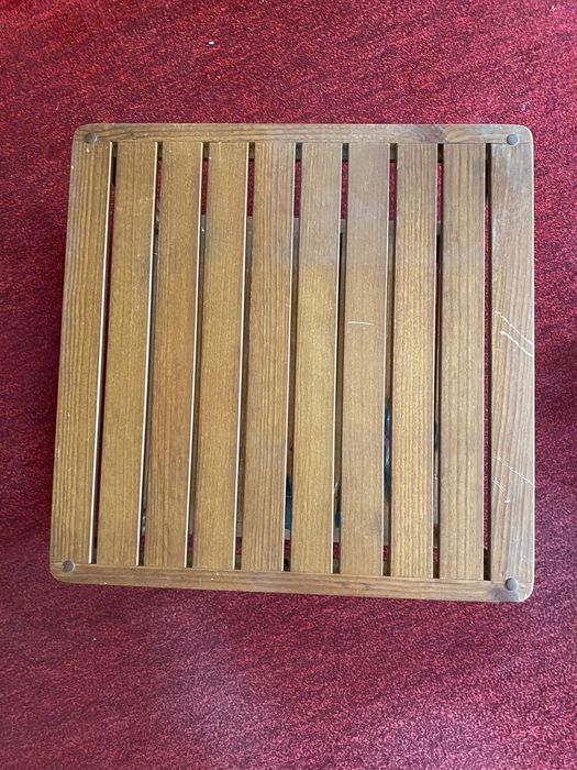 Mesa de apoio em madeira