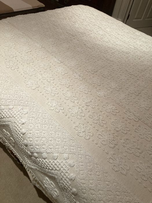 Colcha cama casal , algodão , cor cru