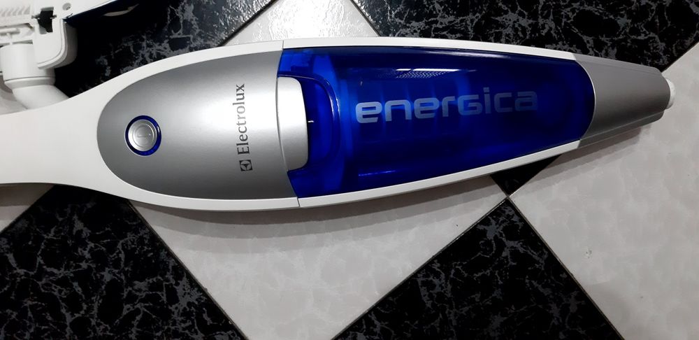 Aspirador vertical Electrolux