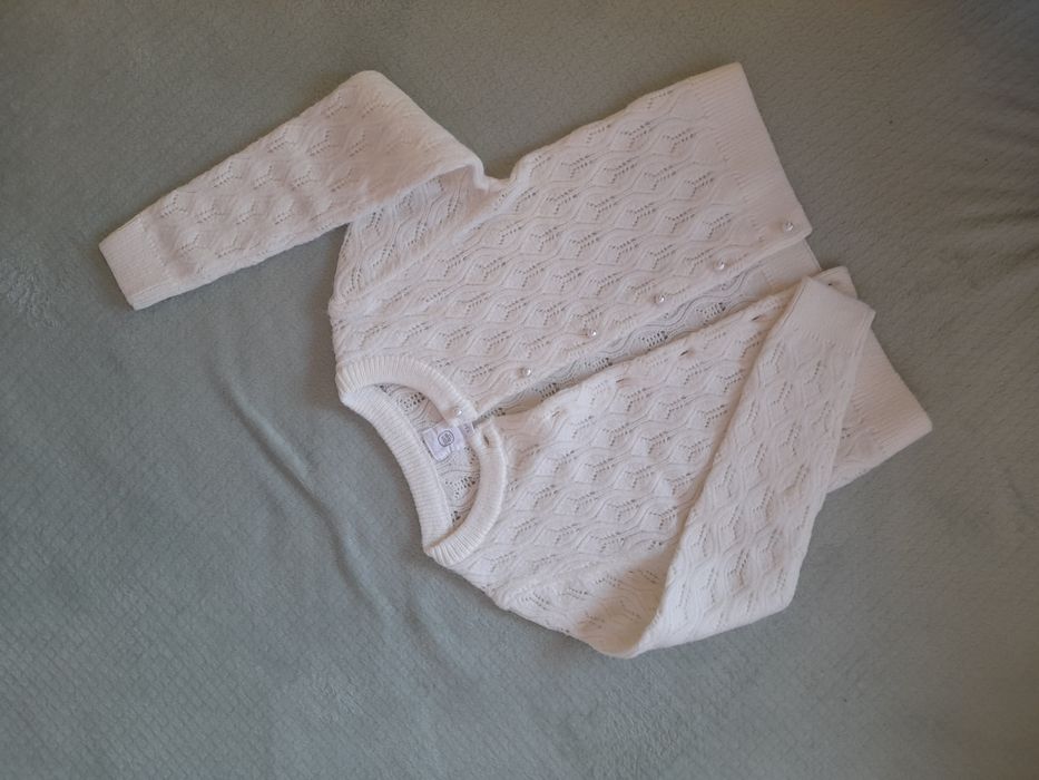 Biały sweter coolclub 134 komunia
