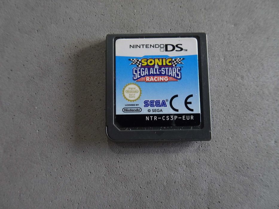 Jogo Nintendo DS - Sonic Sega-All-Stars Racing