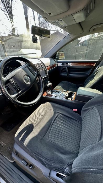 Таурег 3.2  газ/бенз 2004 р.