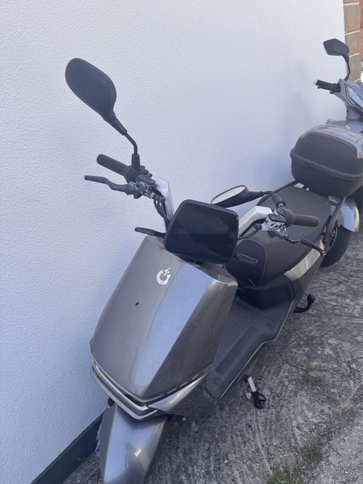 Moto com defeito