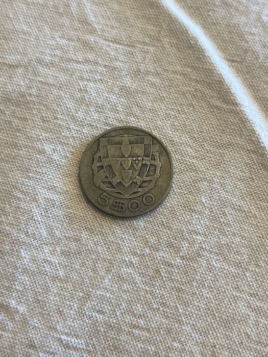Moeda de 5 escudos do ano 1932