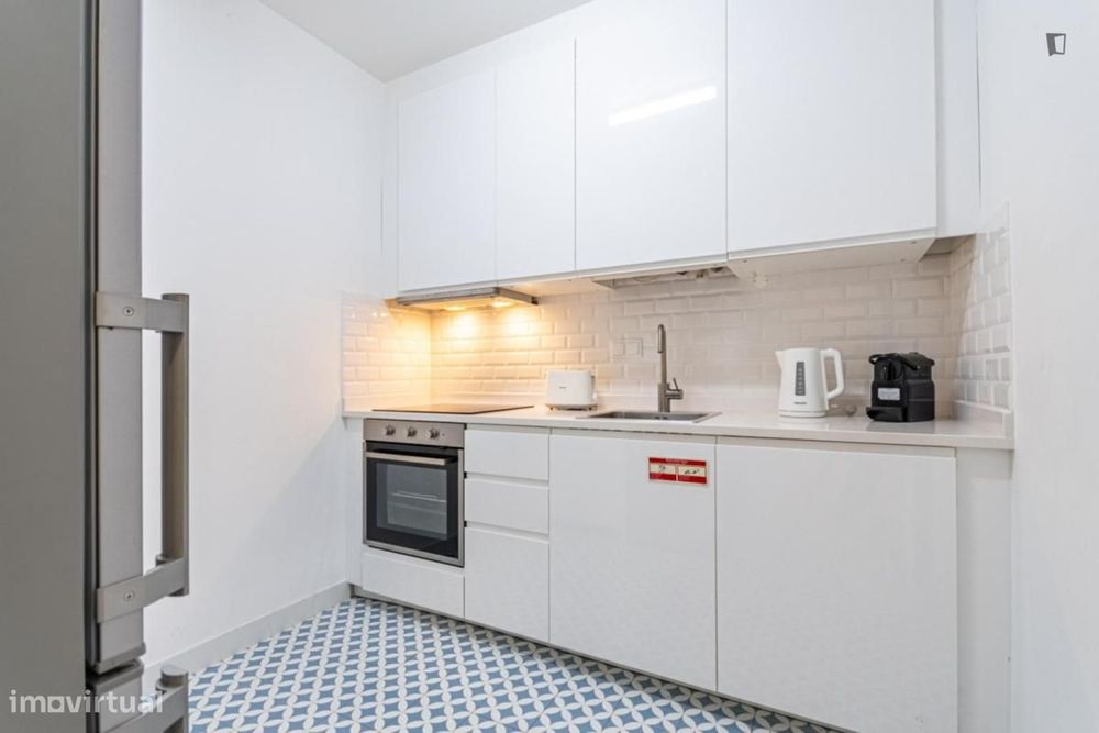 Apartamento com 1 quartos - localizado em Ajuda Lisbon