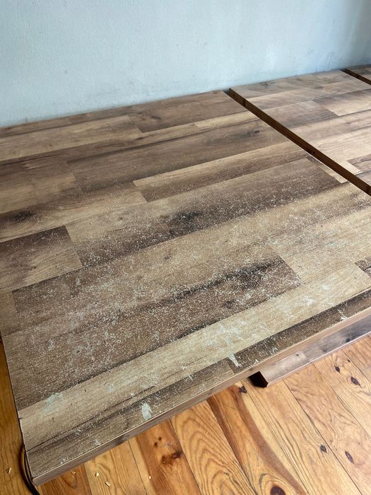 Mesa de jantar extensível