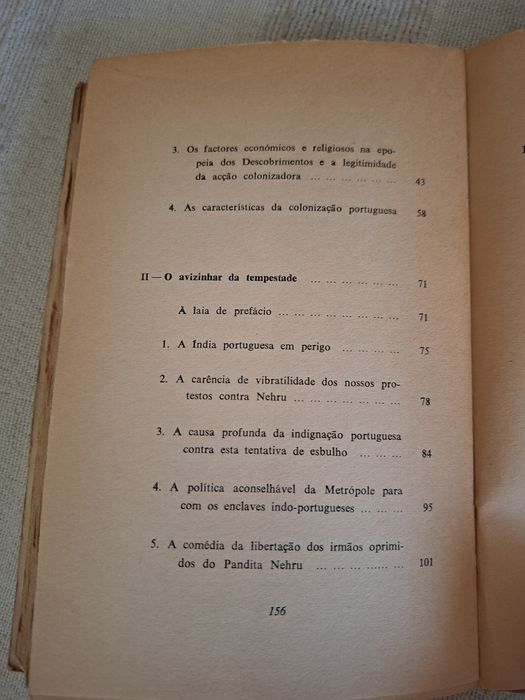 Três livros de Cunha Leal opositor ao Estado Novo temas do ultramar português