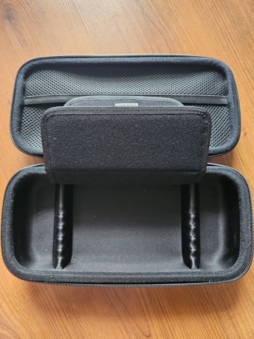 Skull & Co. Maxcarry pokrowiec, etui do konsoli Nintendo switch oled