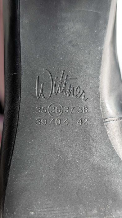 Туфлі на підборах WITTNER Australia