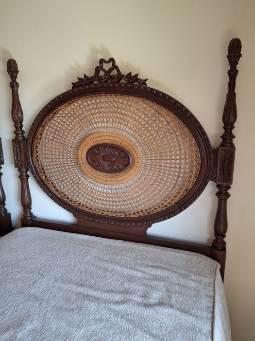 Cama de solteiro