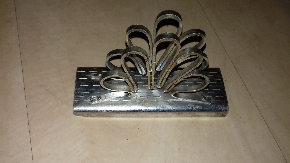 Serwetnik PRL aluminowy