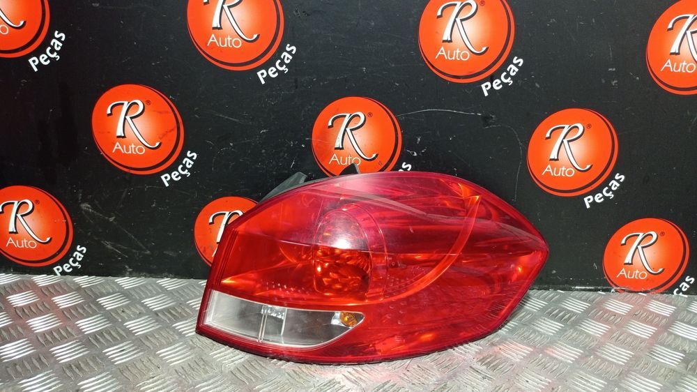 Farolim Stop Dto Renault Clio Iii (Br0/1, Cr0/1)