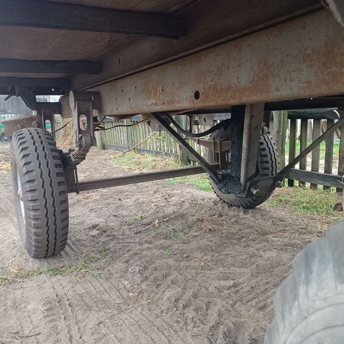 Продам прицеп 2-птс 4
