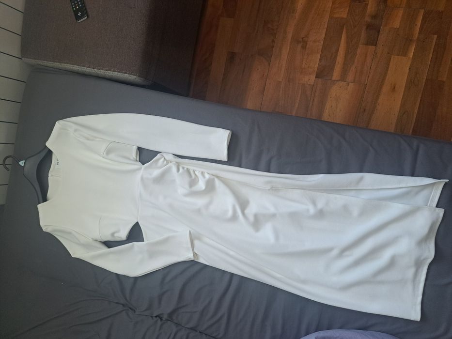 Elegancka sukienka na komunie chrzciny wesele S/m