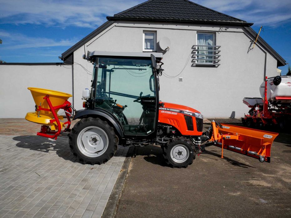Ciągnik komunalny do odśnieżania TAFE 19 KM pług posypywarka PROMOCJA!