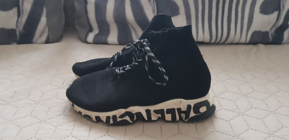Sneakersy Balenciaga