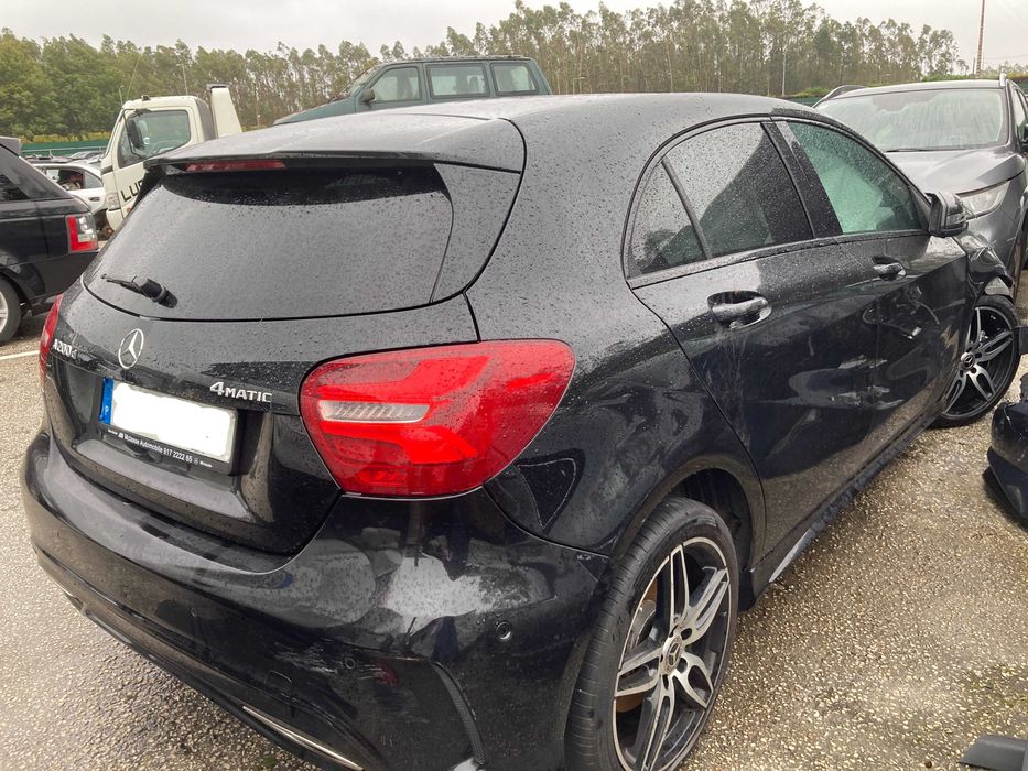 Mercedes A200d 4MATIC 2015