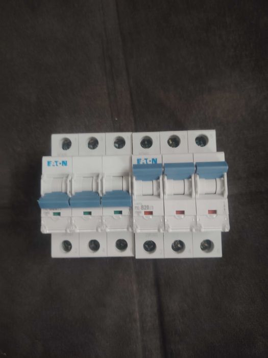 Bezpiecznik Eaton B20 1 szt