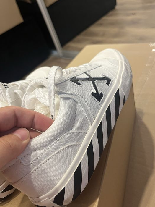 Buty Off-White Vulc Undercut White - Black