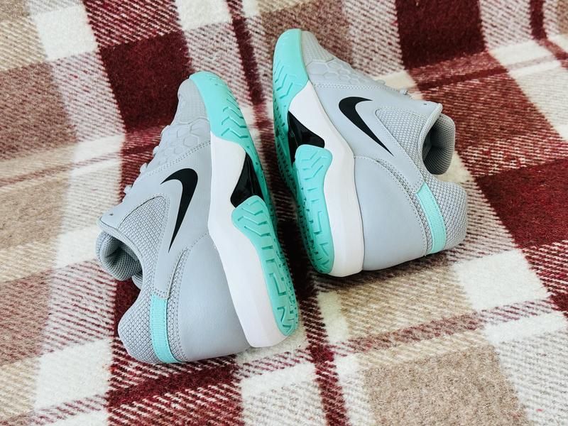 (Оригінал) чоловічі кросівки Nike Air Zoom Resistance, розмір 42