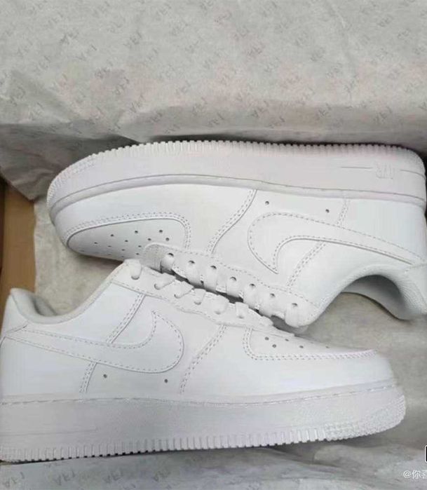 Buty meskie Mokasyny Nike_Air_Force_1_Low '07_Biały R.39
