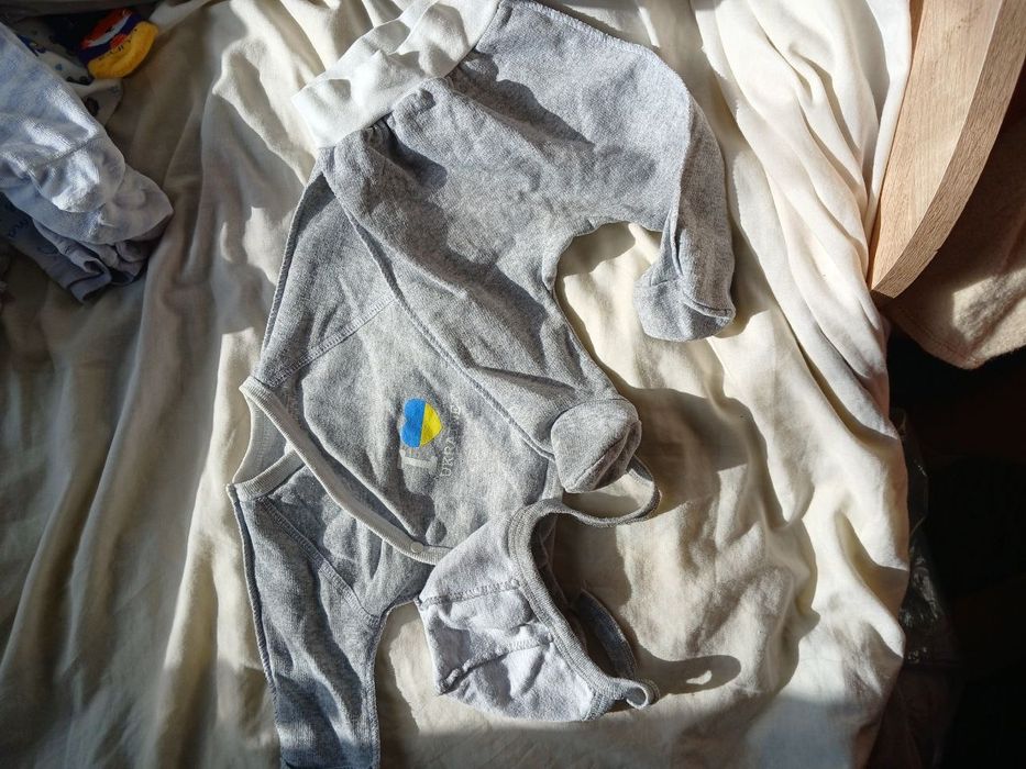 Одяг для новонародженого новий