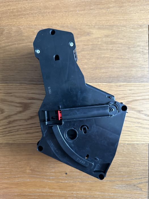 Nivona 820 CafeRomatica NCIR 820 Ekspress do kawy - uszk. Opis