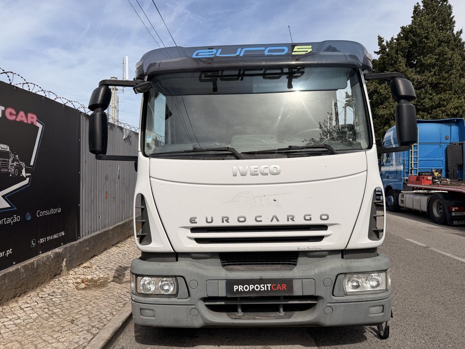 IVECO EUROCARGO 14 Ton 250cv 2008 Grua Palfinger 6 Lanças c/Guincho Apenas 136.000km ###OPORTUNIDADE###