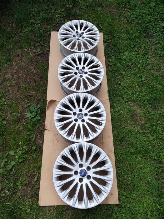 Komplet felg aluminiowych OM Ford 17"