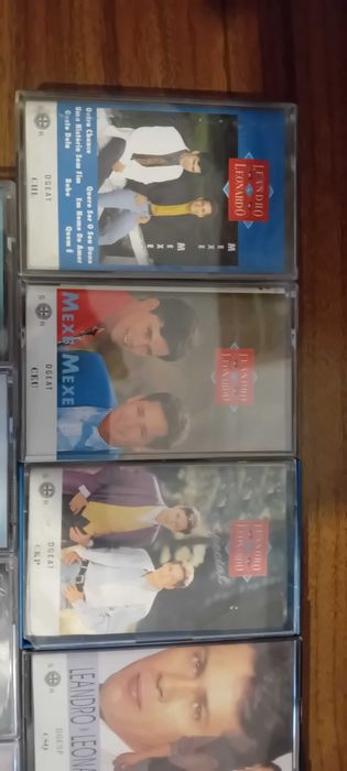 Cassetes Música Portuguesa e Brasileira Letra L.