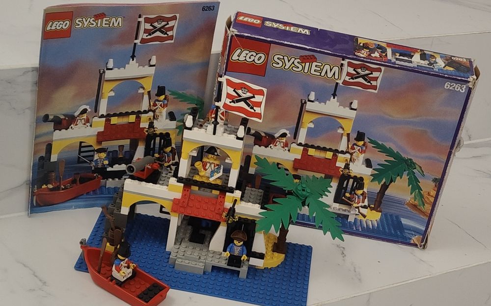 Lego system 6263 Imperial Outpost, komplet, stan bardzo dobry