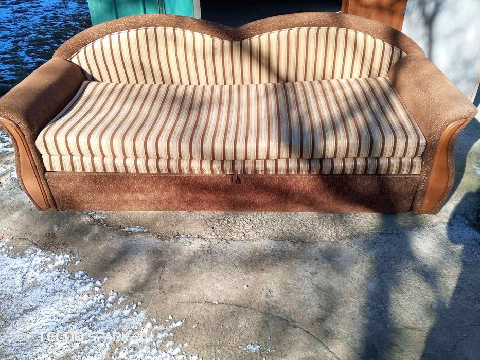 Продам диван есть доставка