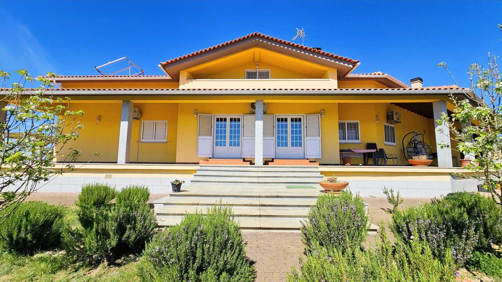 Quinta de Excelência em Galizes — 60.000m² | Vistas Serra da Estrela | A+
