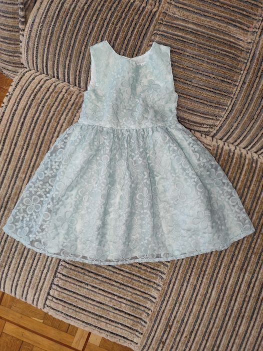 Нарядні сукні по 100 грн 2-3 роки