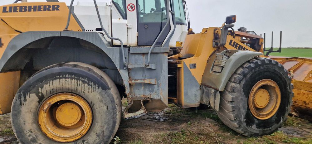 ładowarka Liebherr L 544 L554 l564 kabina silnik siłownik łyzka