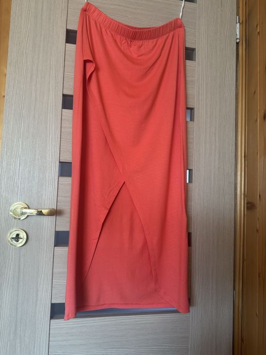 Damska spódnica prosta