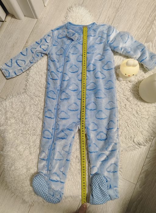 Теплий м'який новий чоловічок