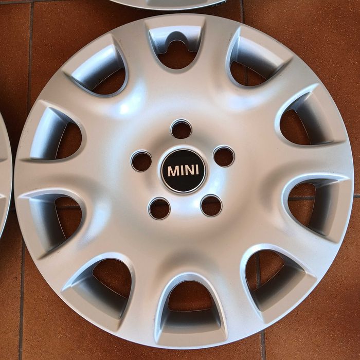 MINI COOPER MINI ONE F55 F56 14-24 Kołpaki 15'' 685417101 Komplet